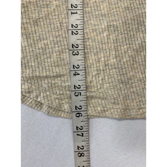 Westport Women's Tan Lightweight Long Sleeve Top - Picture 6 of 6